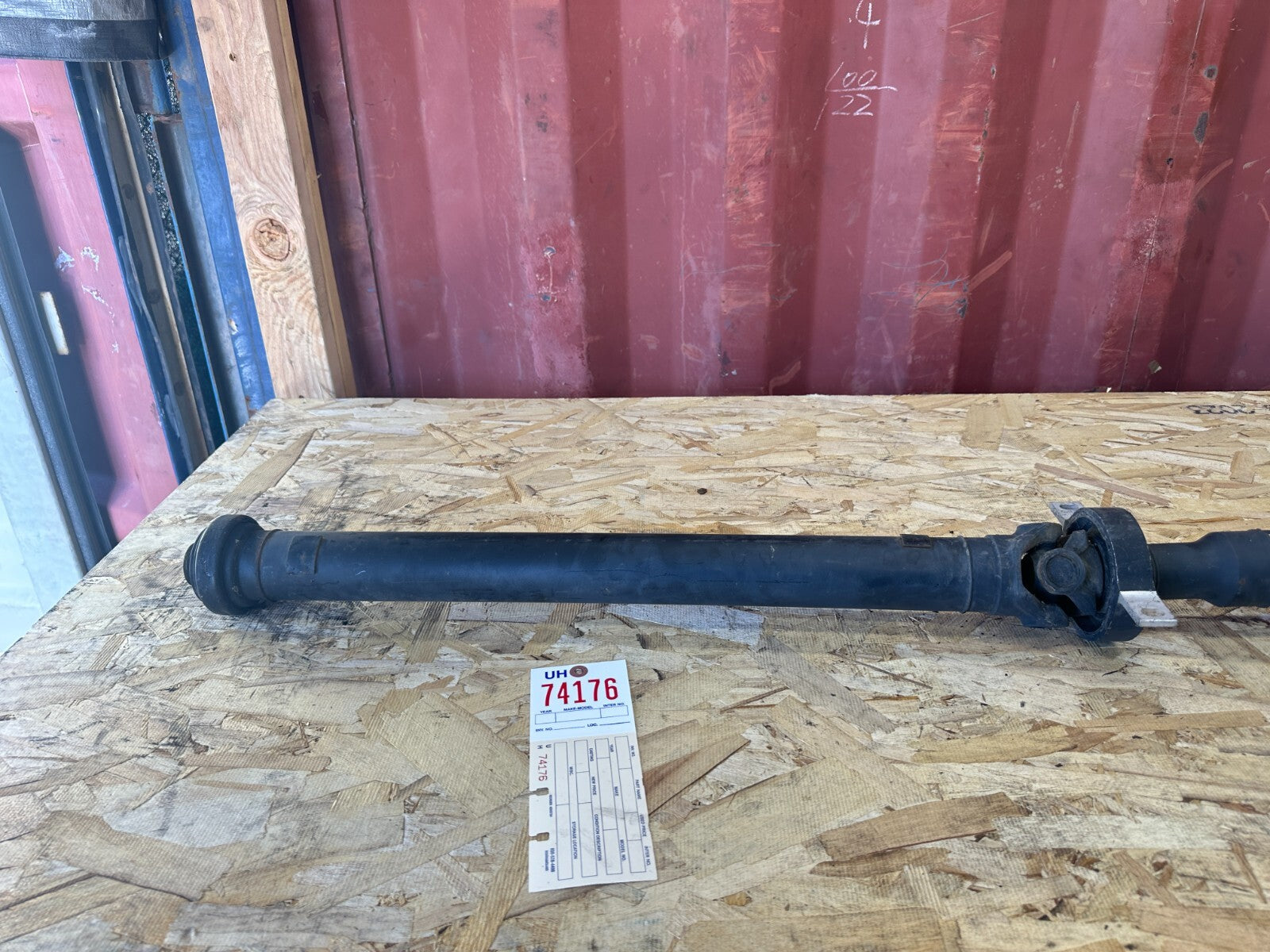 OEM BMW REAR DRIVESHAFT FITS BMW 7565349