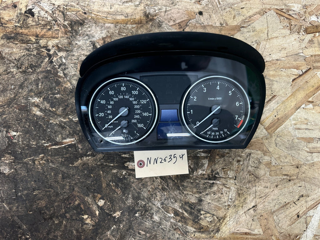 BMW 2006-2012 E90 3 SERIES SPEEDOMETER INSTRUMENT GAUGE CLUSTER MPH 9242367