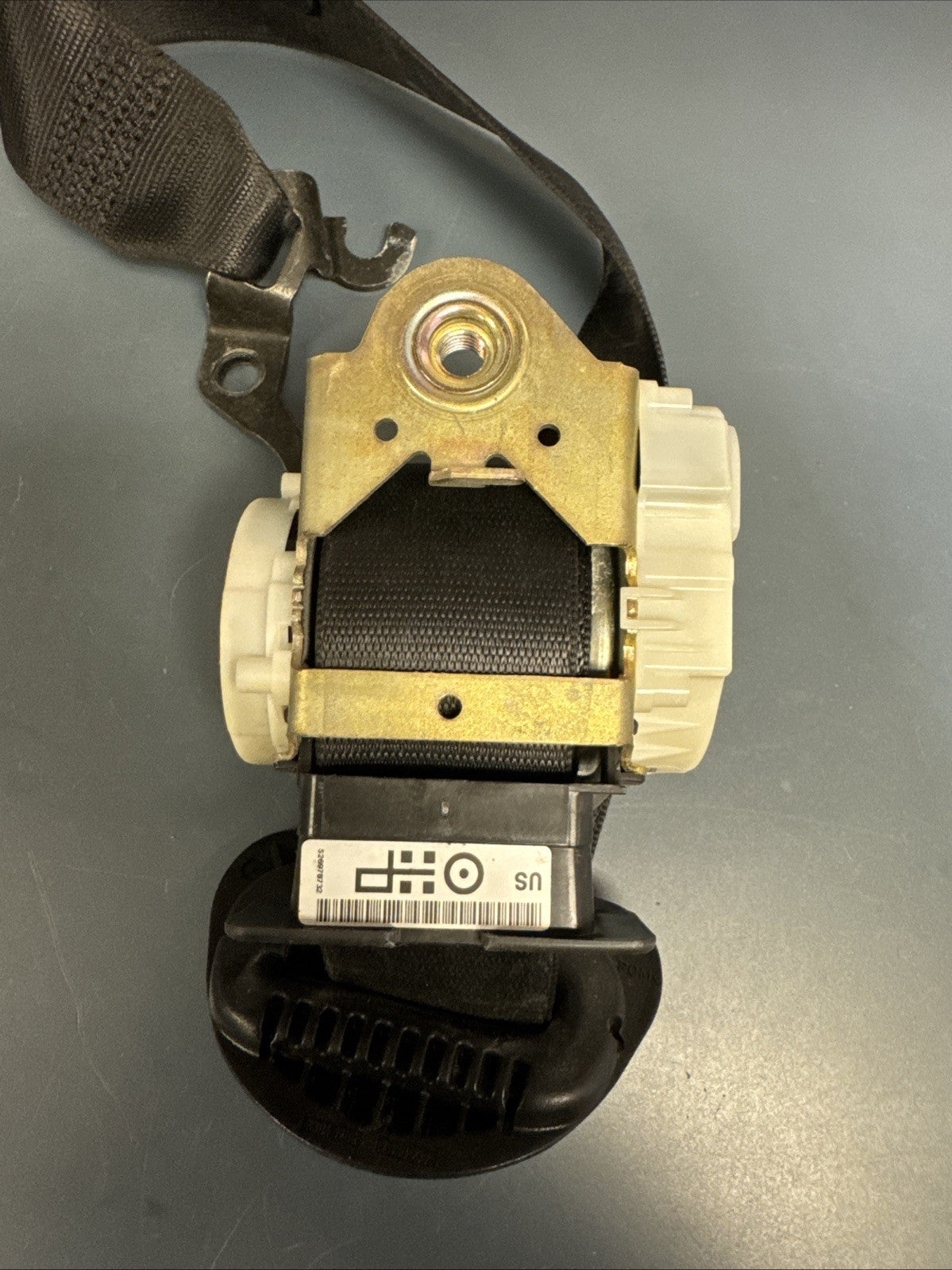 BMW E90 E91 3 Series Front Right Passenger Seatbelt Retractor Black OEM 33052212