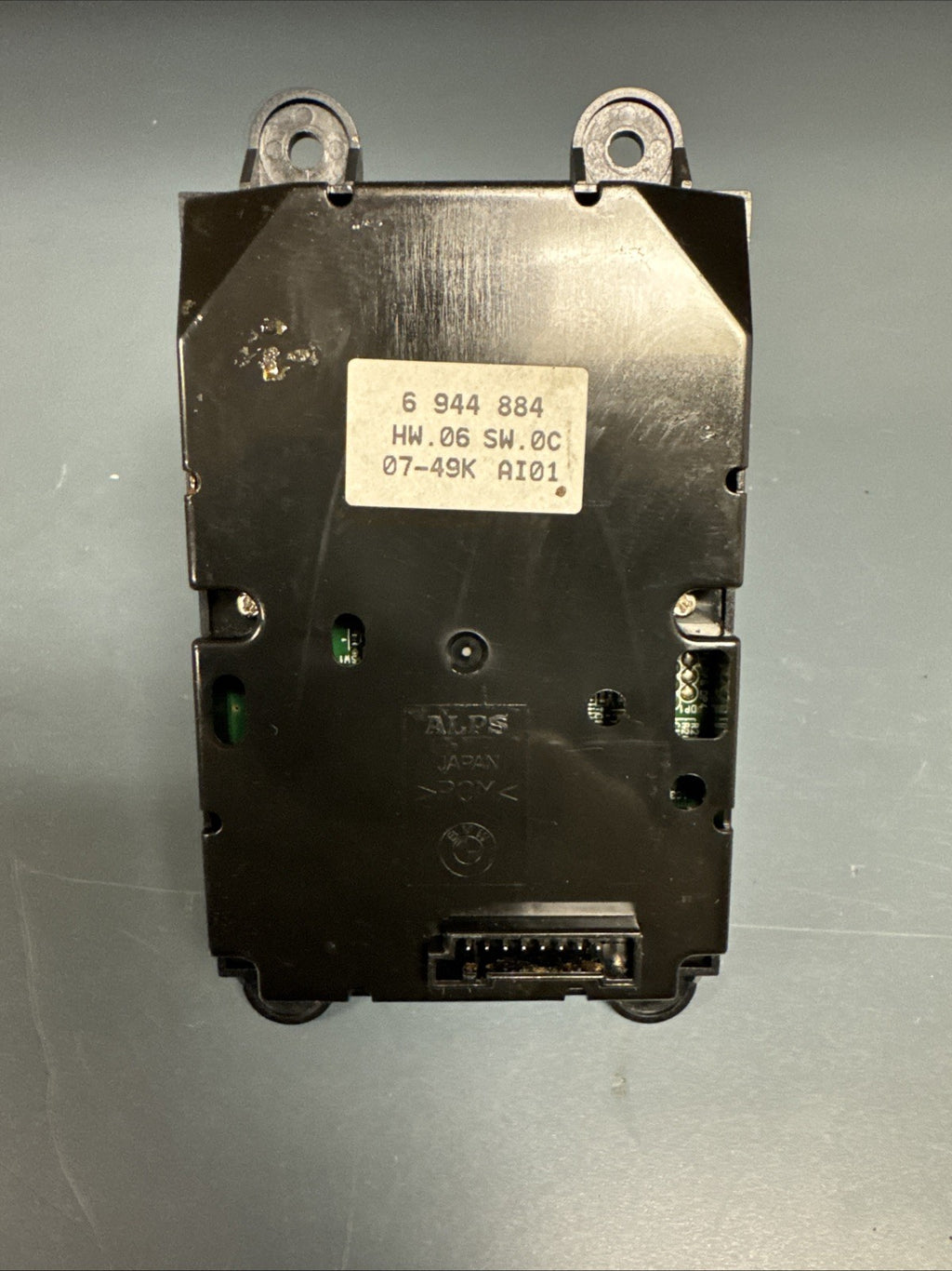 04-10 BMW E60 E64 535i 650i M5 Center Console Navigation Control 6944884 OEM