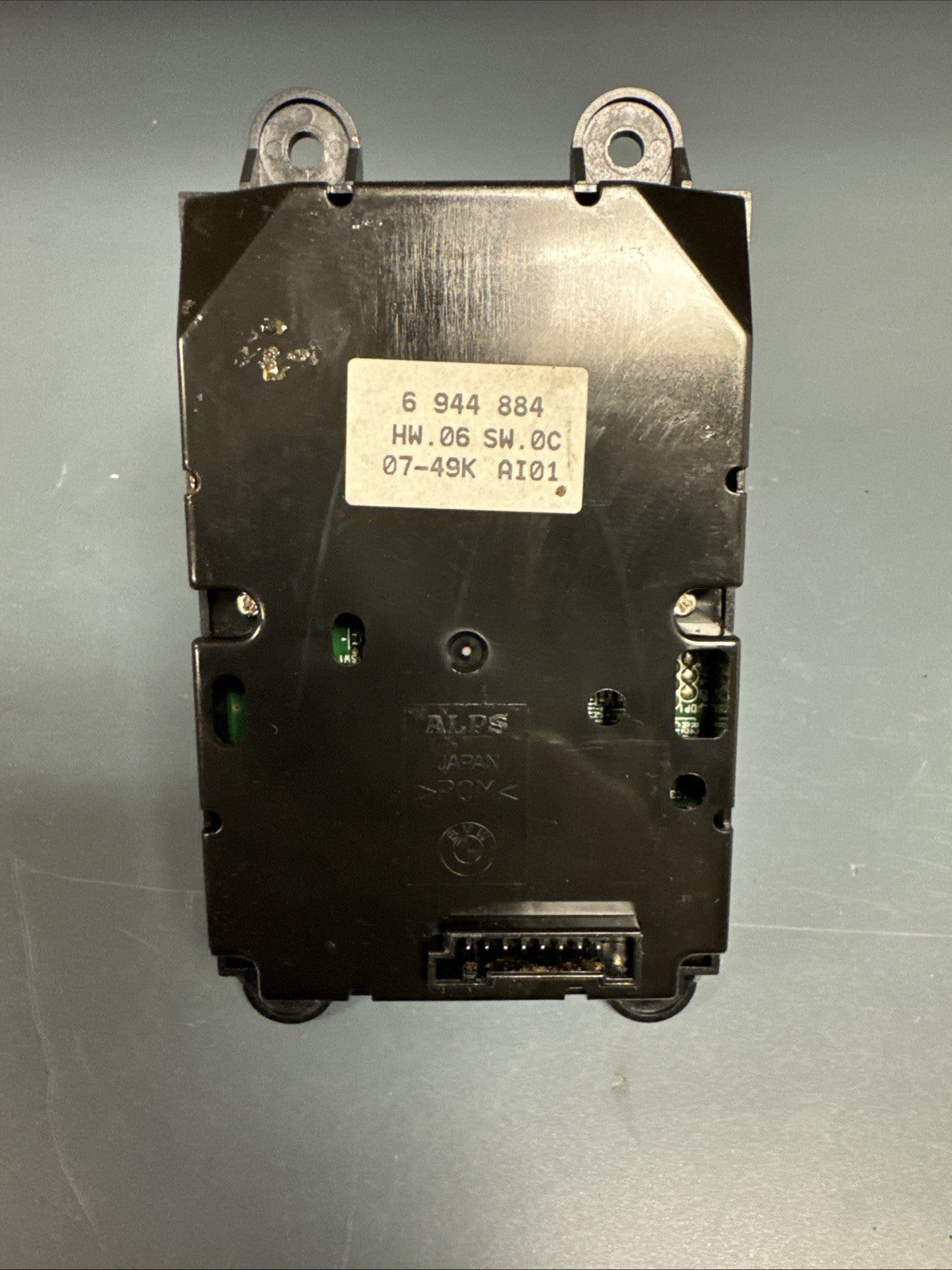 04-10 BMW E60 E64 535i 650i M5 Center Console Navigation Control 6944884 OEM