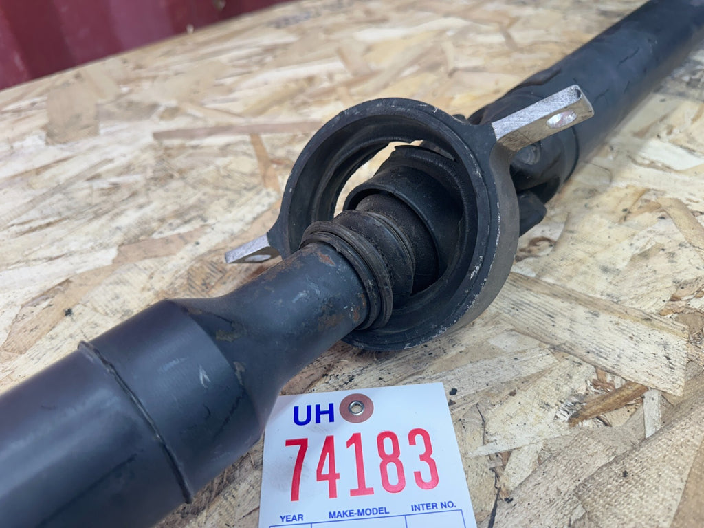 OEM BMW REAR DRIVESHAFT FITS MANUAL 06-12 E9X 330 7527356
