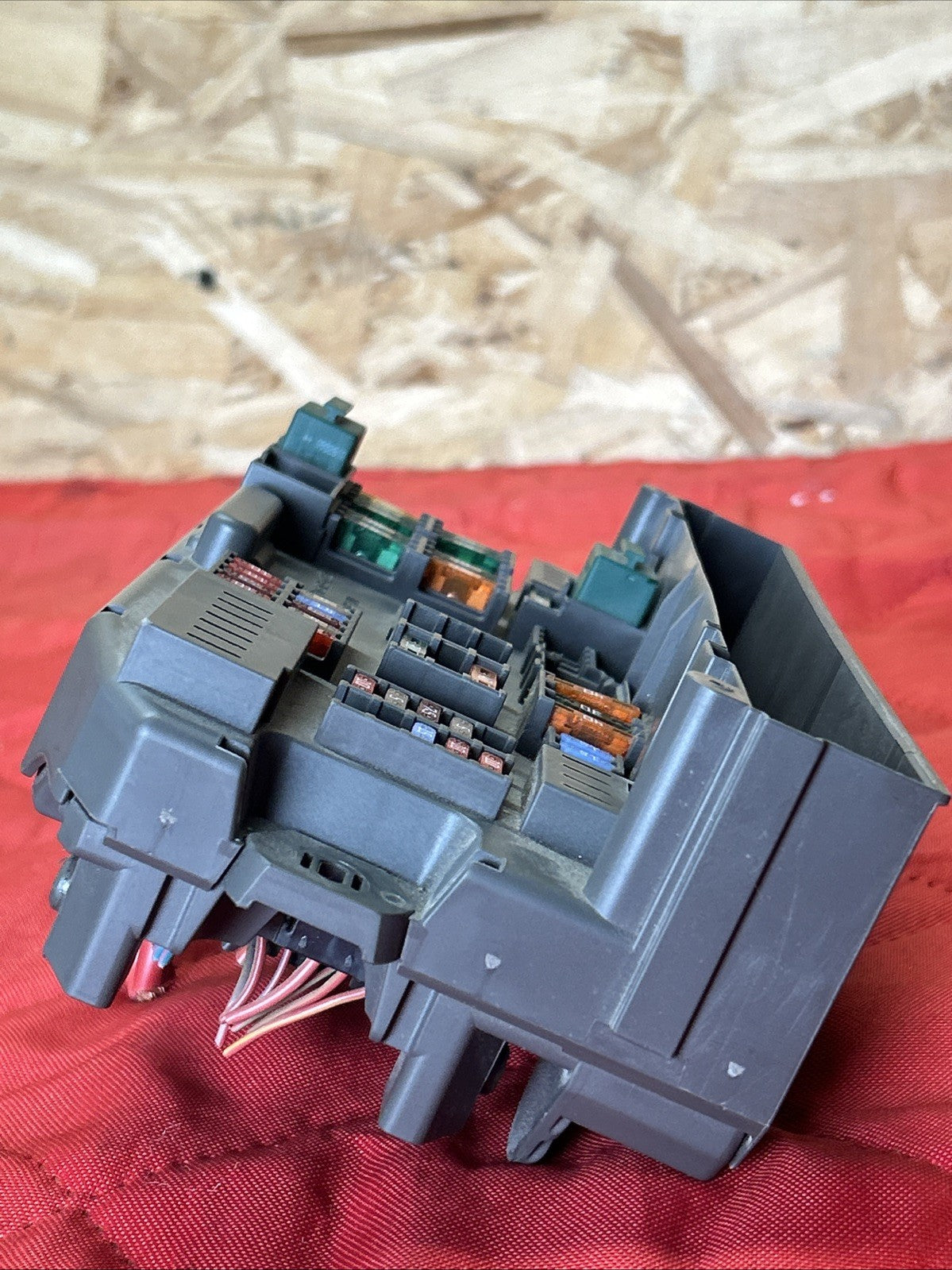 2007-2013 BMW X5 Xdrive35I E70 N55B3 Front Cabin Junction Fuse Box 9145115 OEM