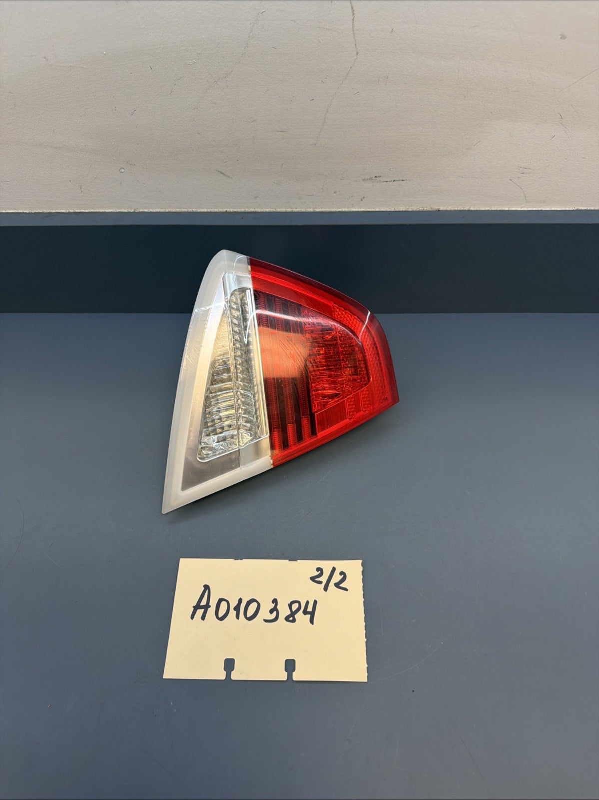 06-08 BMW E90 328i 330i 335i M3 Sedan Driver Left Trunk Inner Tail Light 6937459