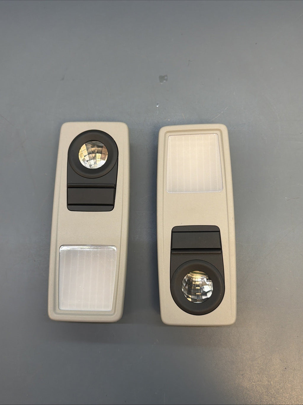 BMW E84 X1 12-15 Rear RT & LT Side Roof Interior Reading Light 9215612 9215611