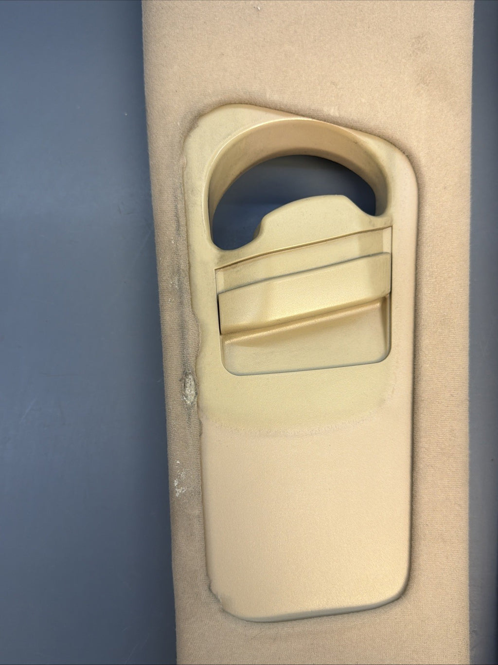 01-06 BMW E46 SEDAN B PILLAR LEFT & RIGHT Trim Cover BEIGE 8220241 8220242