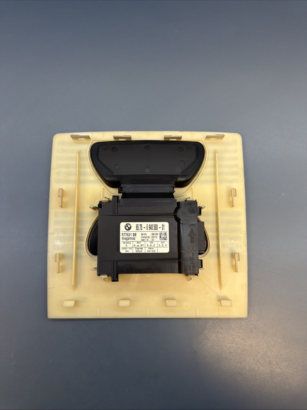 04 05 06 07 BMW 530i 525i E60 ULTRASONIC ALARM SENSOR 6940588 OEM