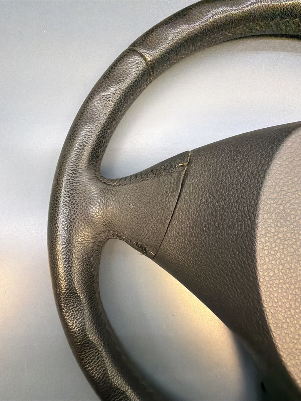 BMW E60/E61 5 SERIES BLACK LEATHER STEERING WHEEL OEM BMW 6078894