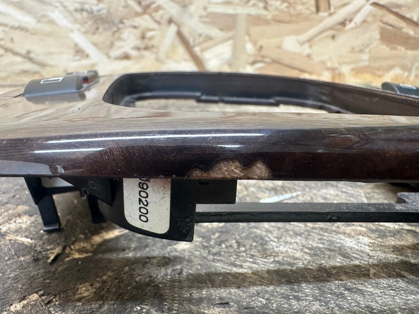 BMW 97-06 E46 3 SERIES CENTER CONSOLE WOOD WINDOW SWITCH TRIM OEM 61090200