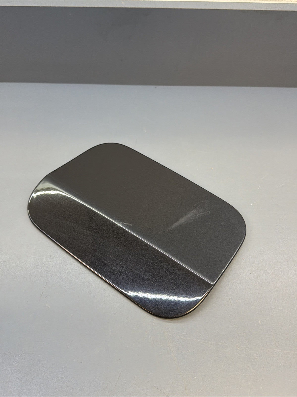04-10 BMW E60 530i Exterior Fuel Gas Filler Door Lid Cover BLACK