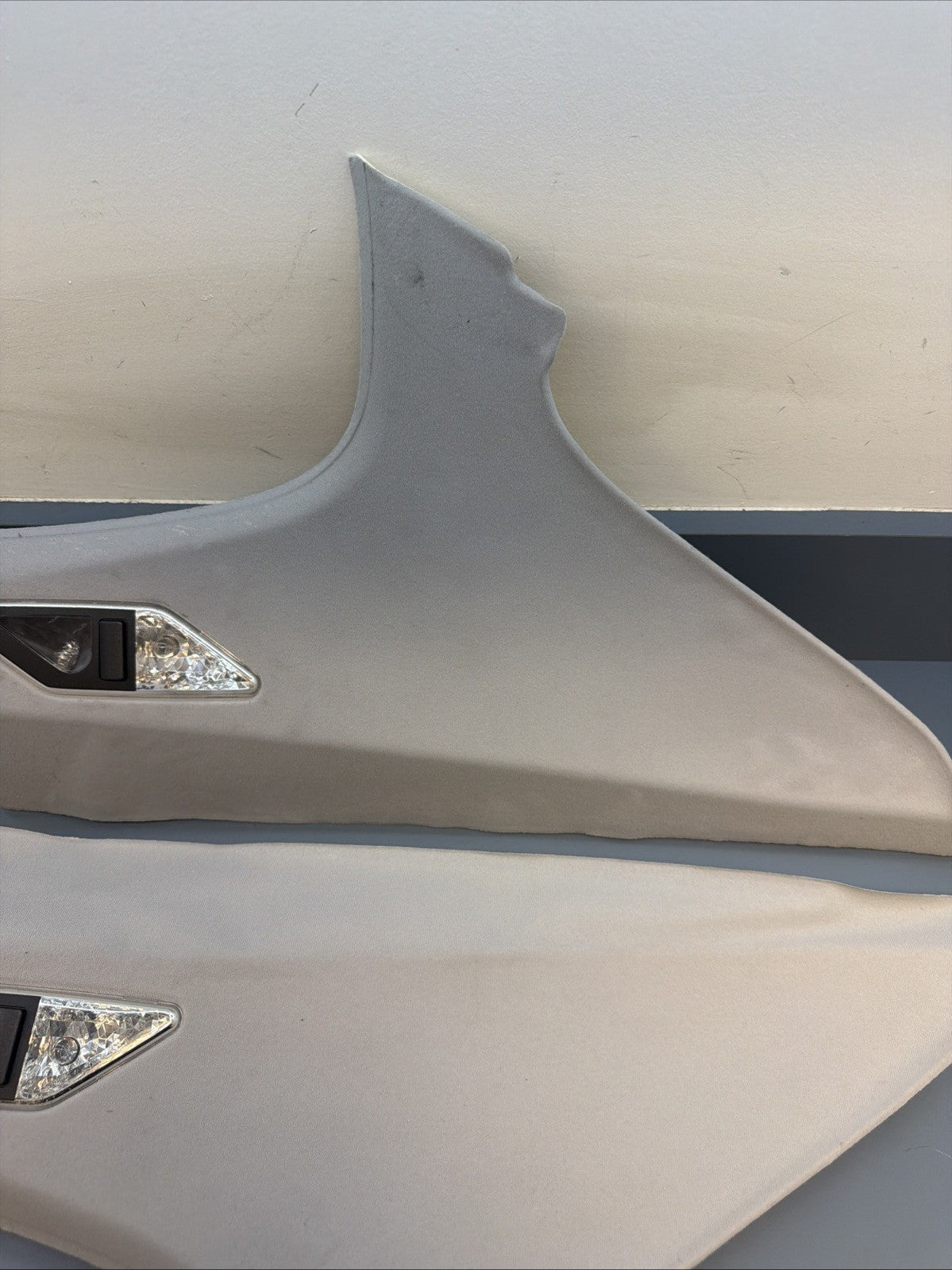99-06 BMW E46 SEDAN Left & Right Rear C Pillar Trim Panel 8220243 8220244 GRAY