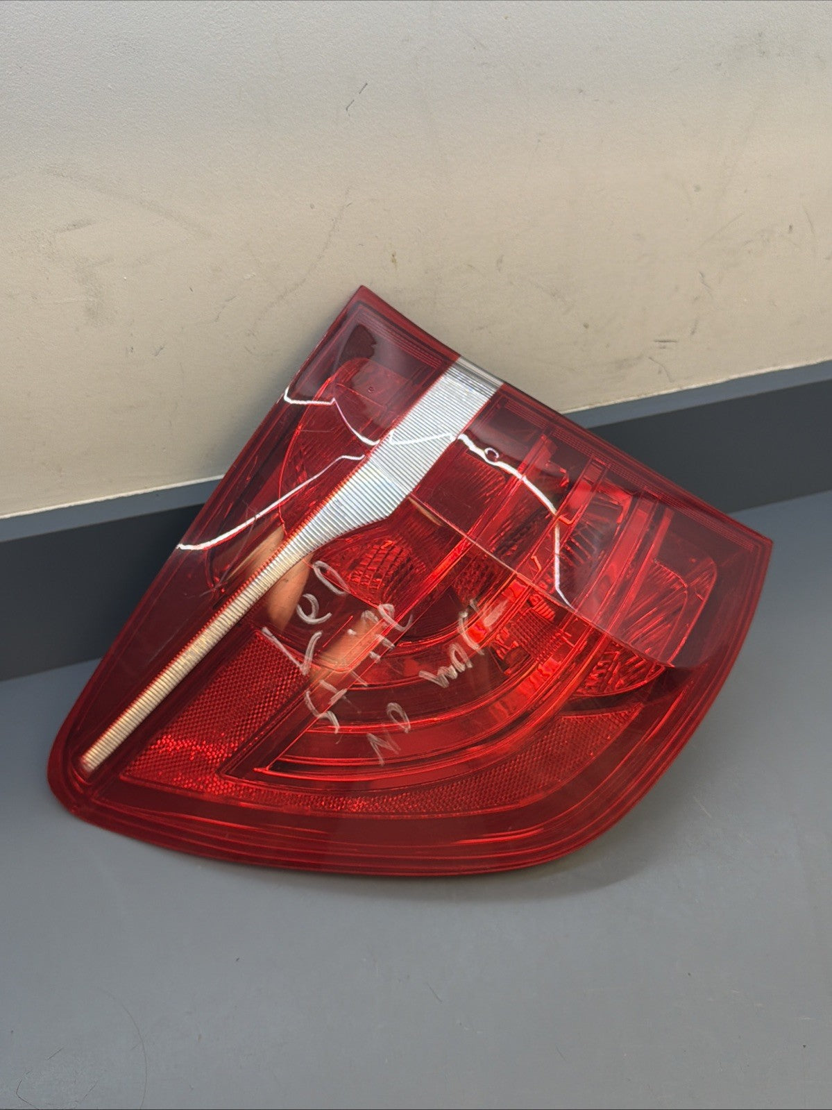 2011-2017 BMW X3 Driver Tail Light Quarter Mounted Headlamps OEM 7220239