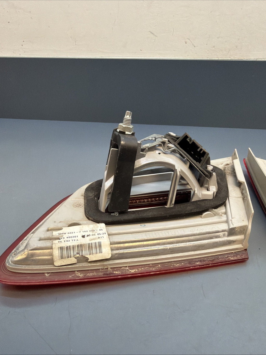 07-10 BMW E92 Coupe Pre Lci Left Inner & Right Inner Tail Lights 7162300 7162299
