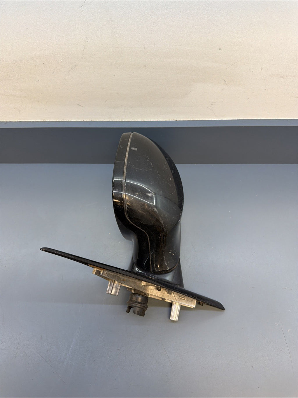 09-11 OEM BMW E90 E91 Sedan LCI Driver Side Mirror Assembly Heated 7182695 BLACK