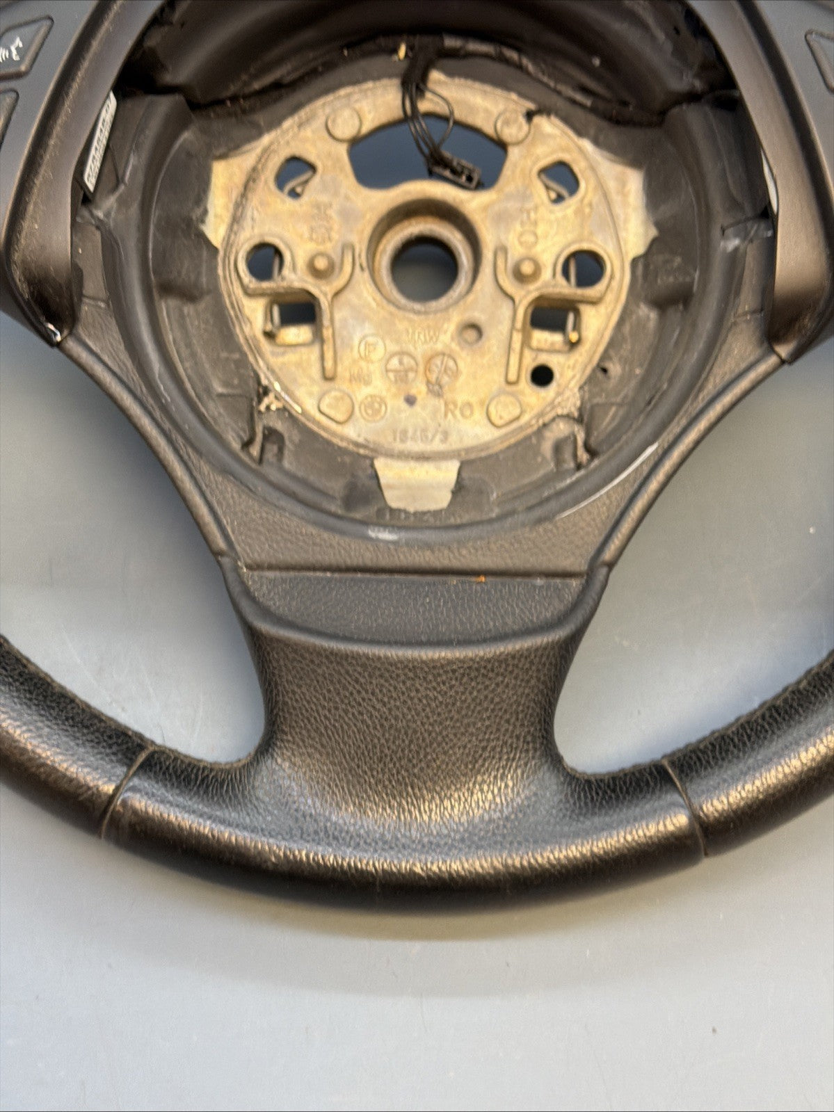 BMW 2006-2012 E90 E9X 3 SERIES BLACK LEATHER STEERING WHEEL OEM 3375E901