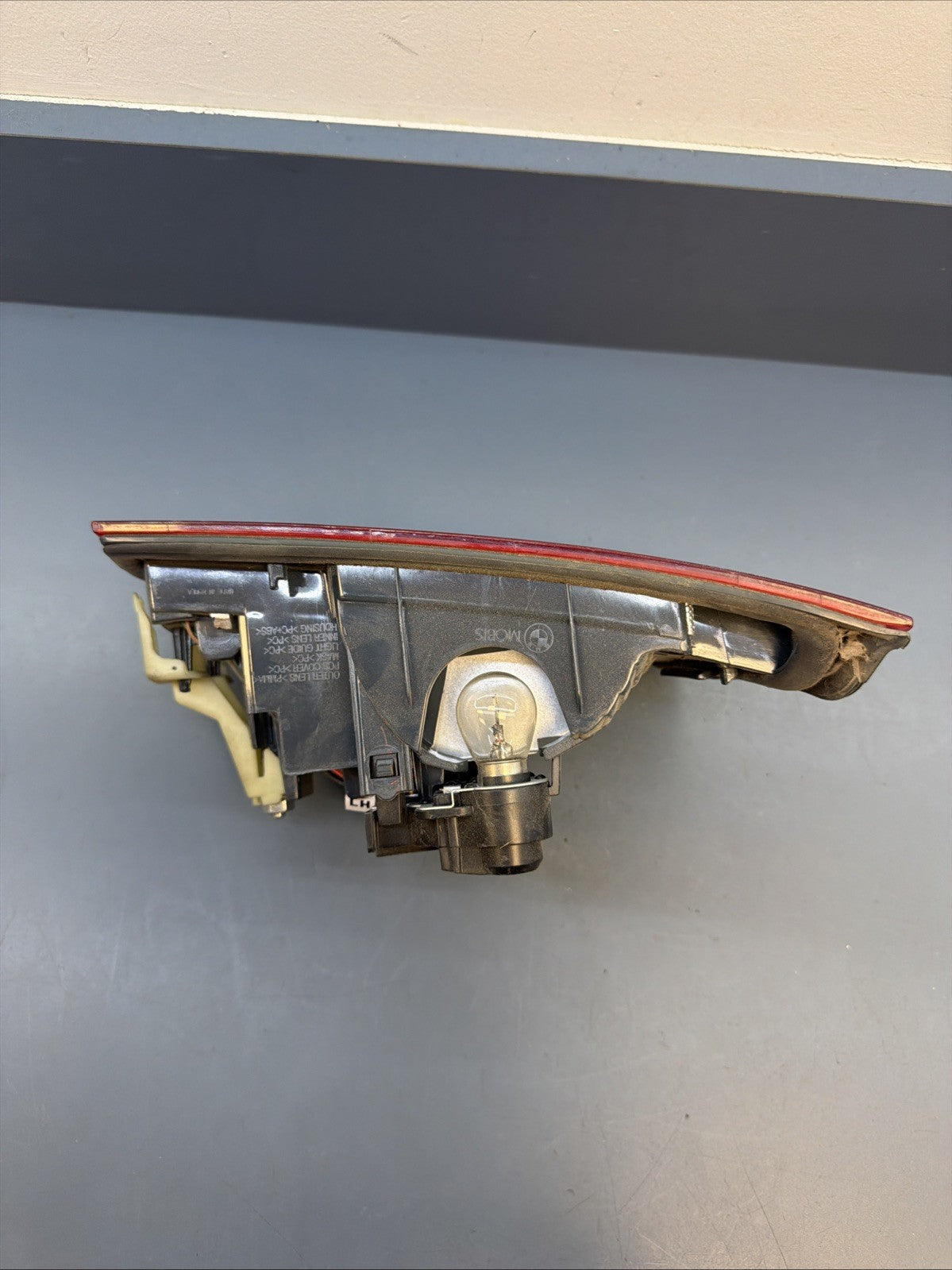 12-15 BMW 328i F30 F31 REAR LEFT DRIVER TRUNK TAILGATE LIGHT OEM 7371111