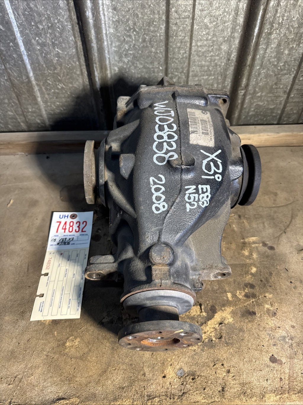 BMW REAR DIFFERENTIAL E83 SERIES X3i AUTOMATIC FINAL DRIVE 4.44 7567993