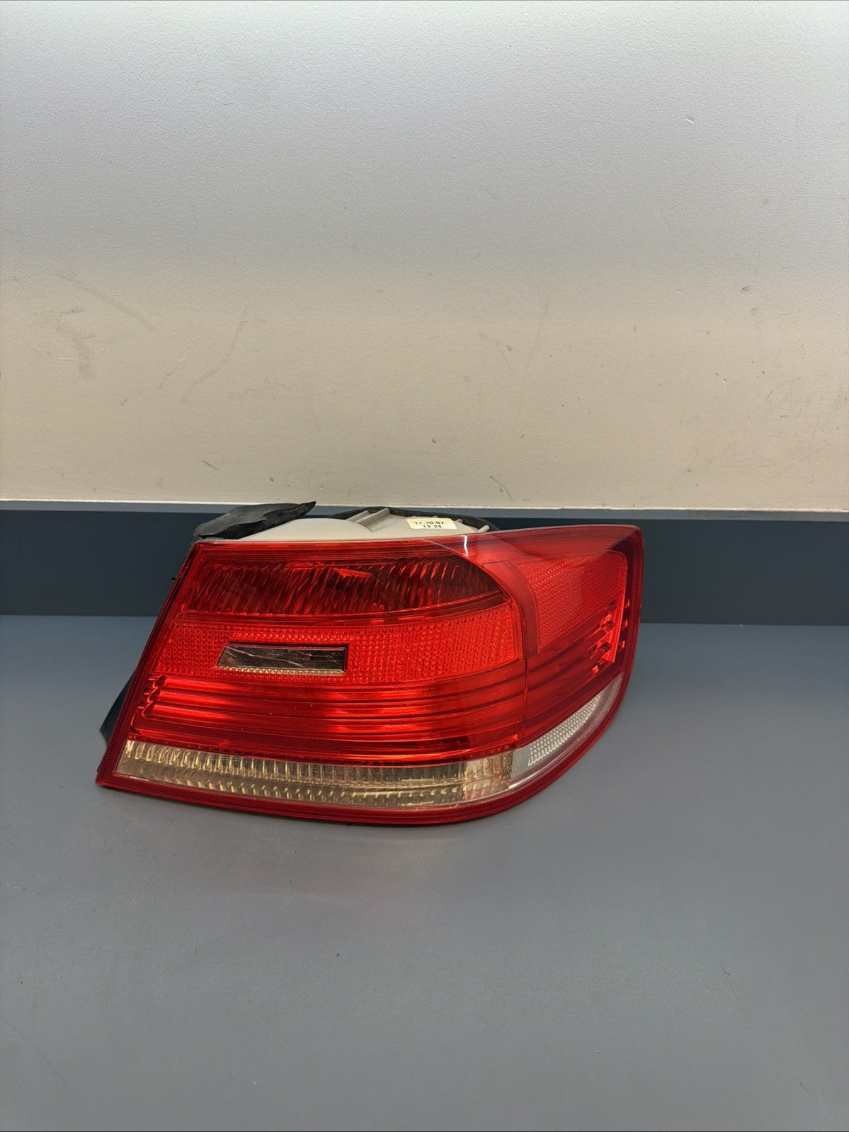 07-10 BMW E92 Coupe Right Side Outer Tail Light Taillight Lamp Pre-LCI 7174404
