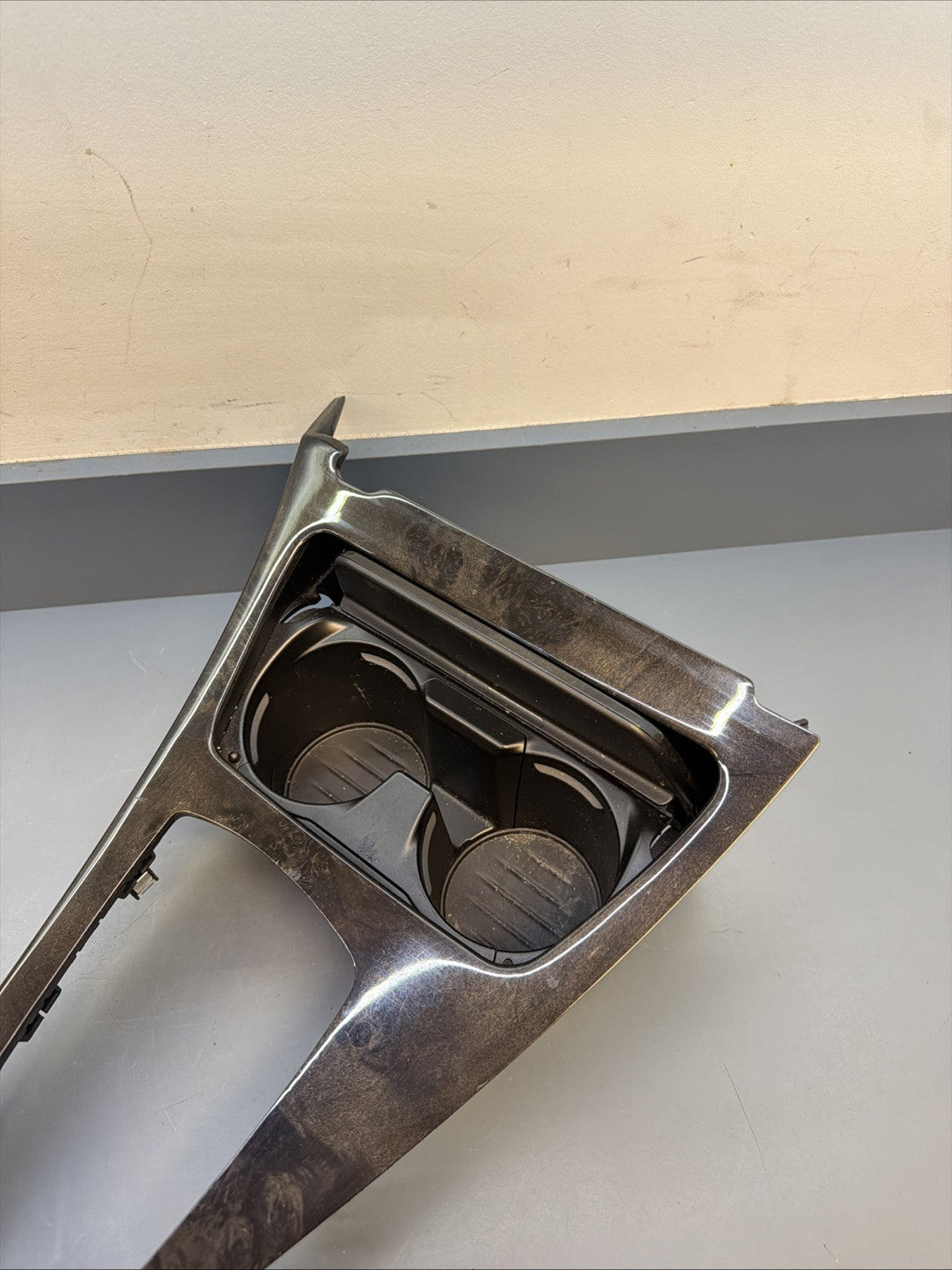 BMW F06 650i 640i Center Console Cup Holder Shifter Bezel Trim Wood 9242733 OEM