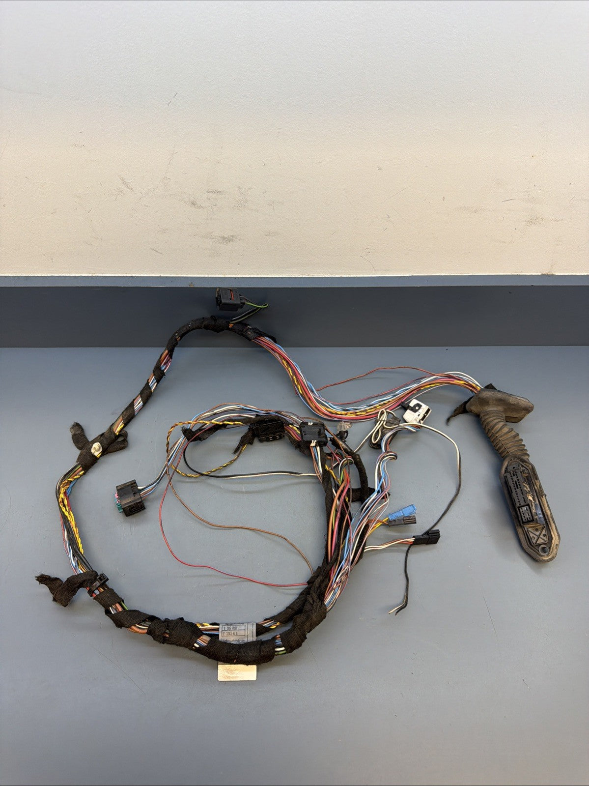 2001-2006 BMW X5 E53 Front Door Wiring Harness Wiring Kit 8386010