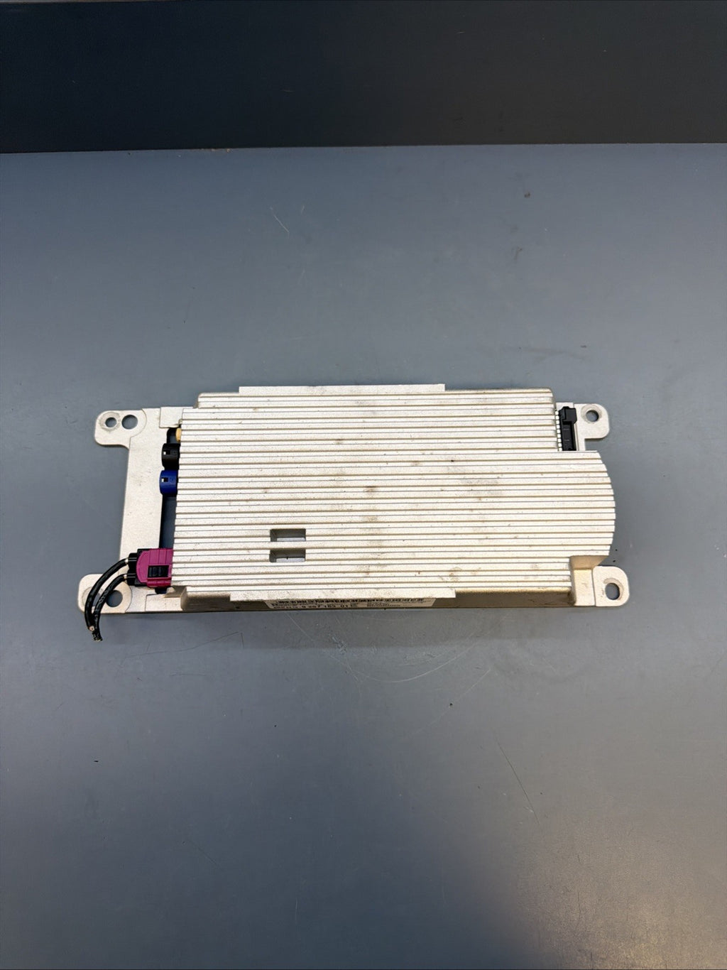 2009 - 2013 BMW 335i E90 E91 E92 Telematics Bluetooth Control Module 9257163