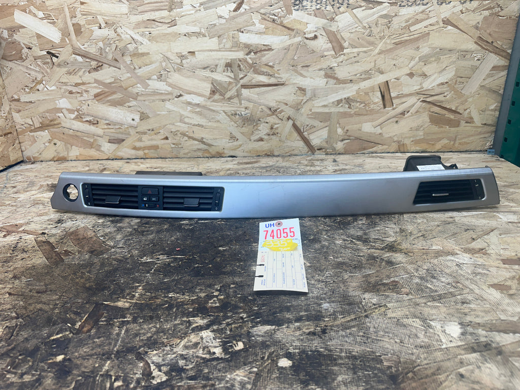 BMW 05-13 E90 3 SERIES RIGHT DASH VENT TRIM ALUMINUM OEM 9147391