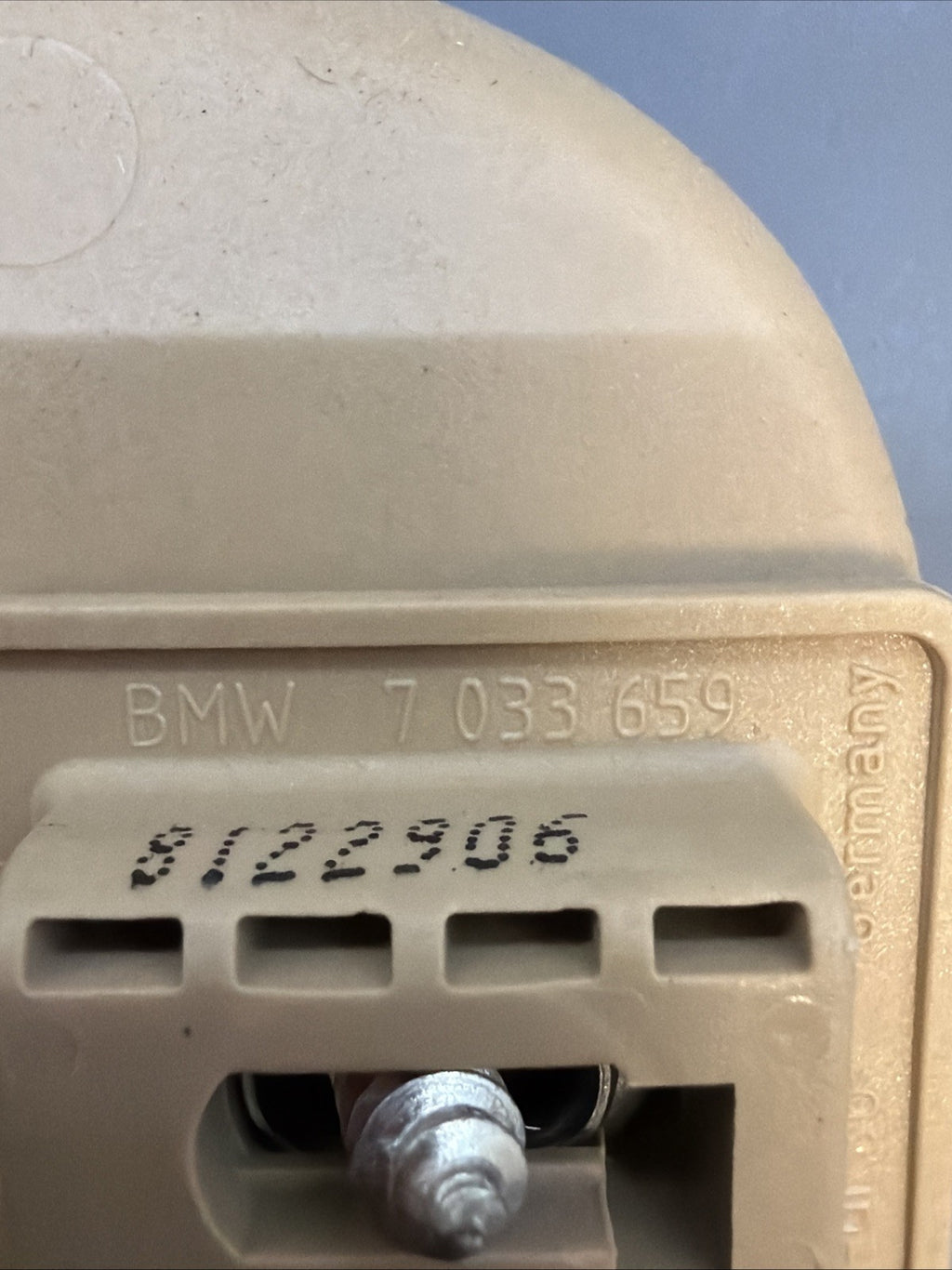 04-10 BMW E60 Roof Grab Assist Handle Set Left Right Front Rear 7033659 BEIGE