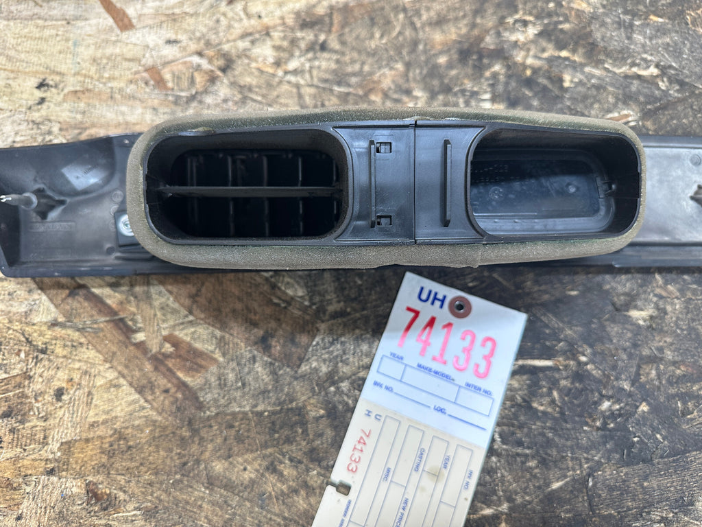 BMW 2001-2010 5 SERIES CENTER DASH POPLAR WOOD VENT TRIM OEM 6970268