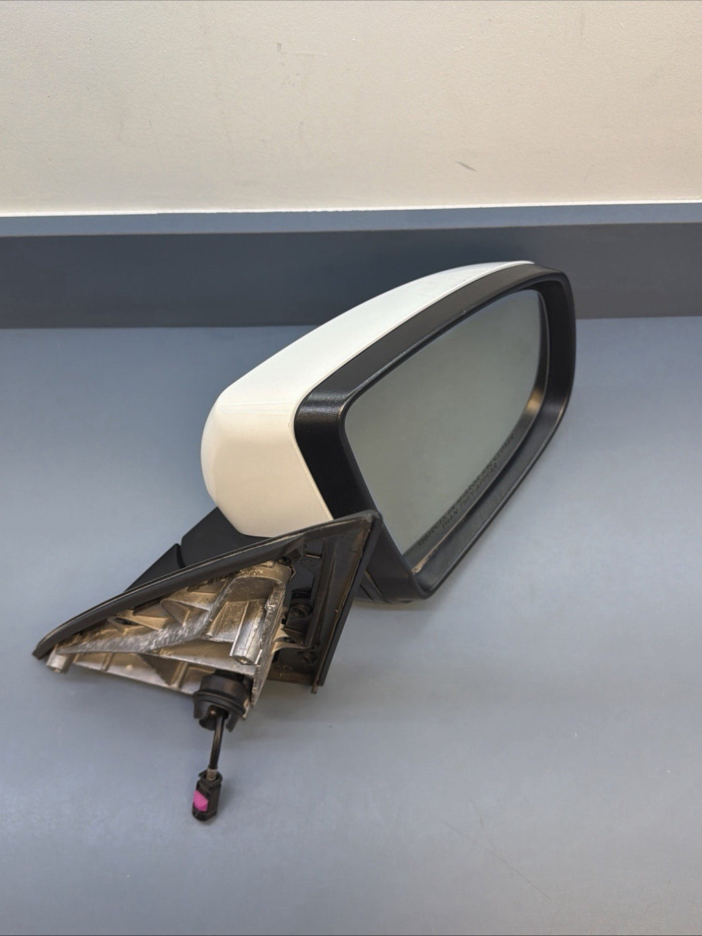 07-13 BMW X3 X5 X6 E70 RIGHT DOOR REAR VIEW MIRROR WHITE 7181175 OEM
