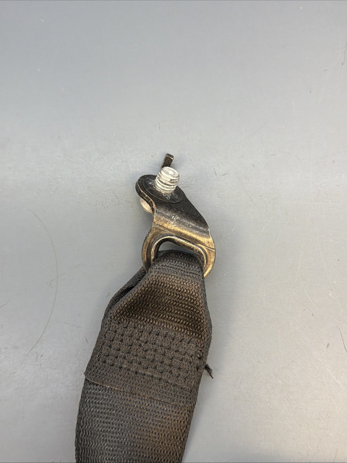 BMW F30 F31 F34 FRONT PASSANGER SEAT BELT RETRACTOR OEM 34107541D