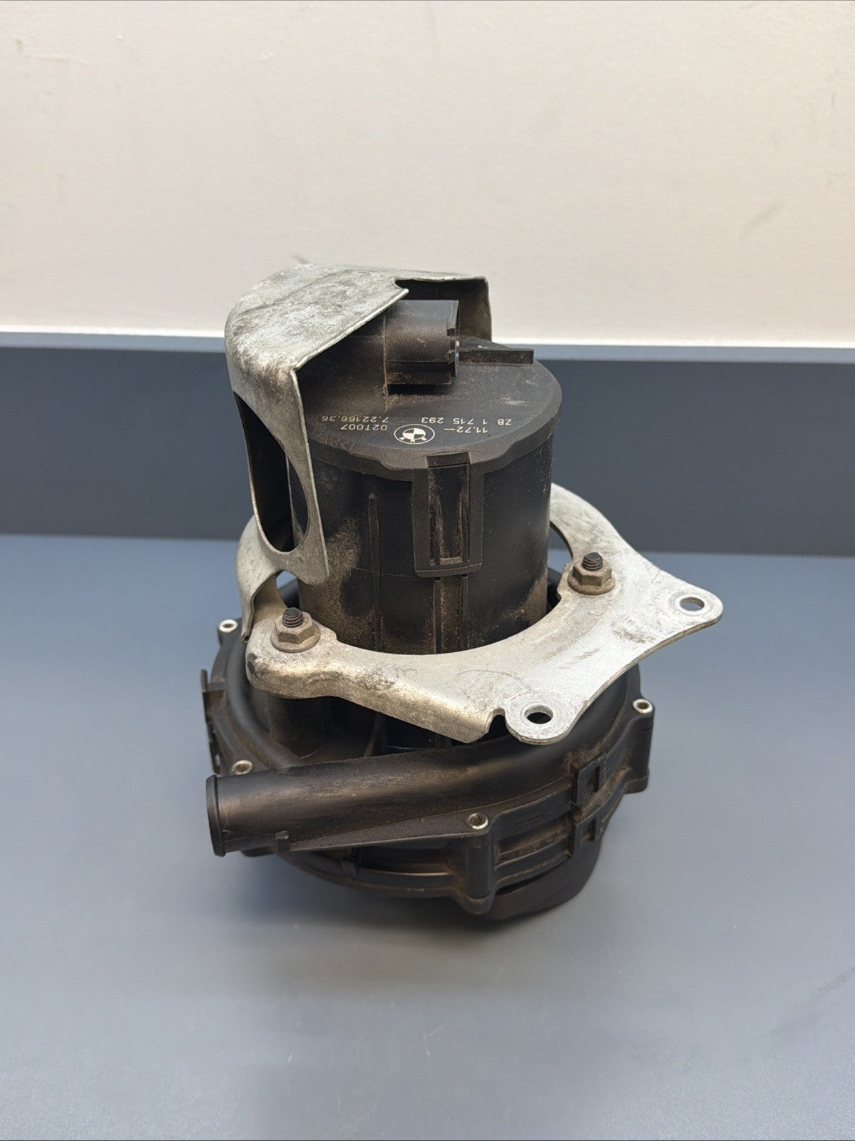1999-2005 BMW OEM 3 Series E46 E53 Secondary Air Pump Smog 72216636