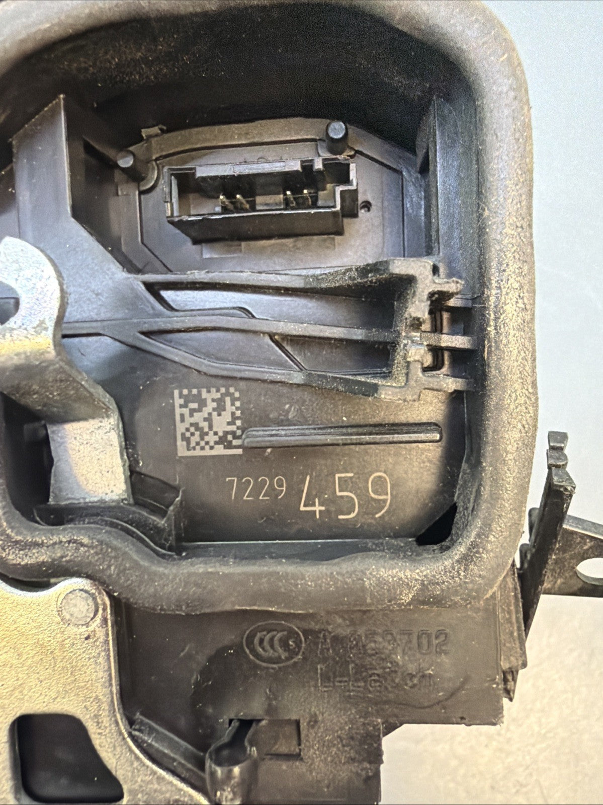 12-18 BMW F30 328i 335i Rear Left Side Door Lock Latch Actuator 7229459