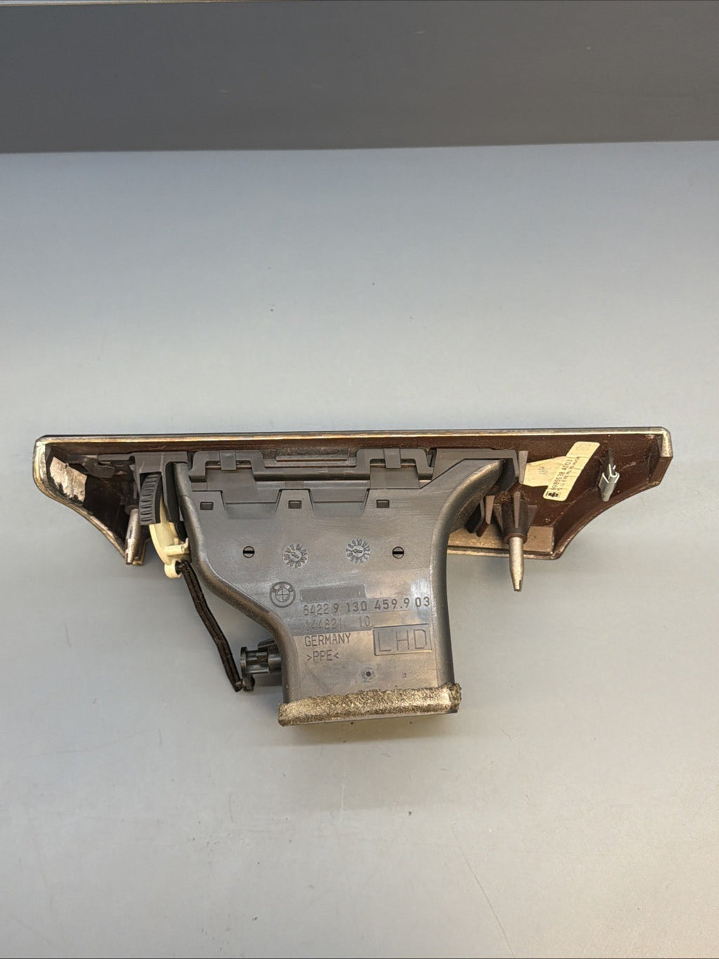 06-13 OEM BMW E90 E92 E93 335 328 M3 Left Driver Side Dashboard Air Vent 9130459