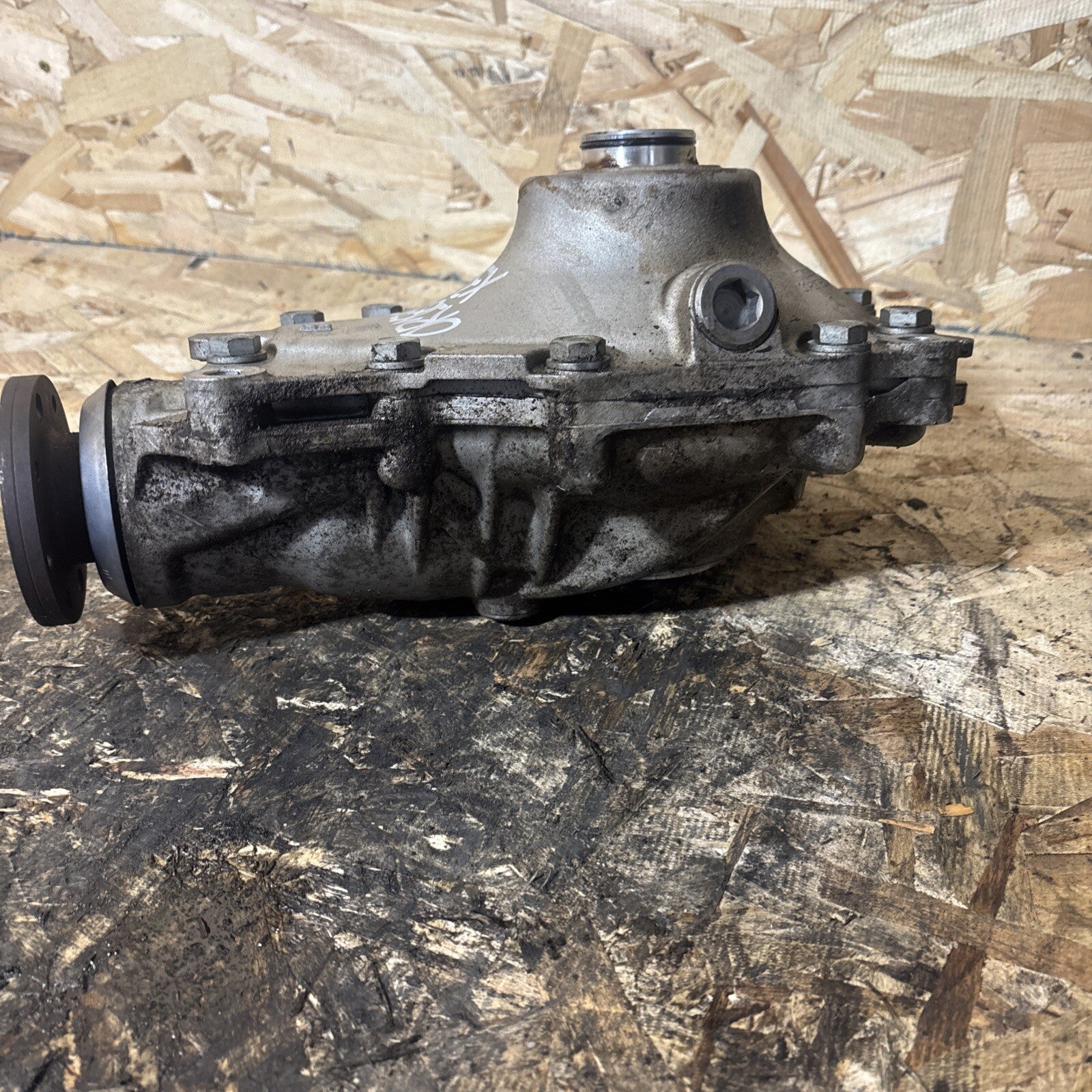 Front X3 F25 Differential Carrier Final 3.38 Drive AWD Diff OEM BMW 8618377