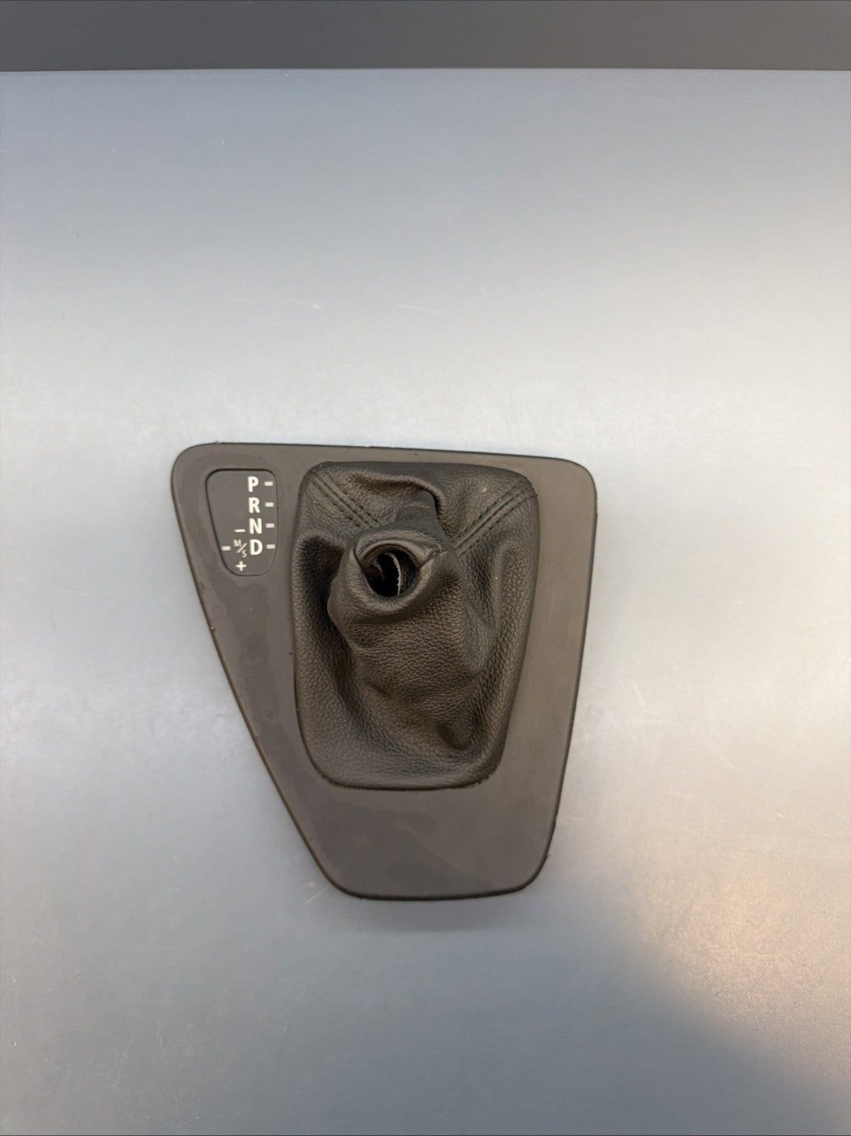 2007-2013 BMW E90 E92 E93 328i Automatic Gear Shifter Trim Bezel 7155643 Oem