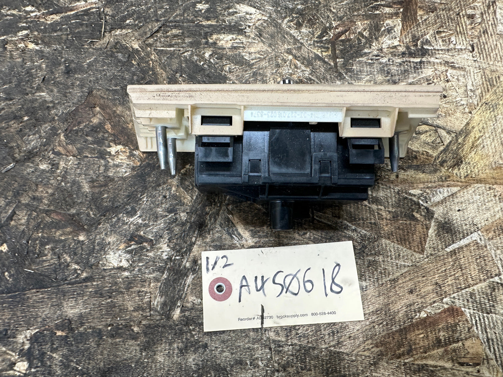 BMW 06-12 E90 HEADLIGHT FOG LIGHT CONTROL SWITCHES W TAN TRIM OEM 9169398