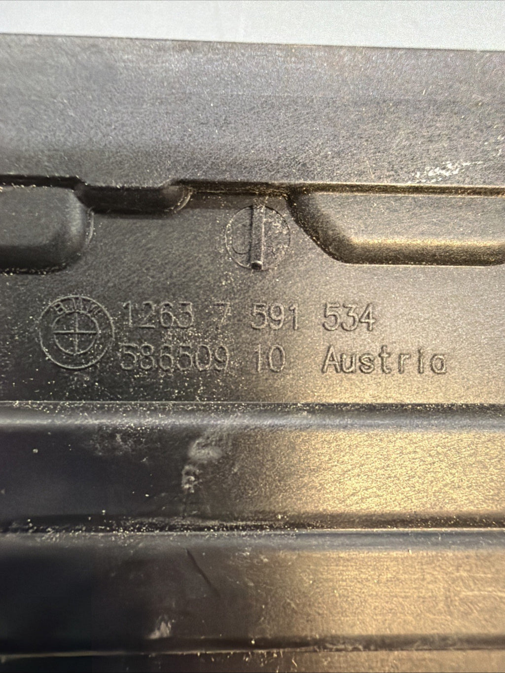 OEM BMW F01 F10 F12 F15 F16 F22 F30 F32 F36 F87 Integrated supply module 7591534