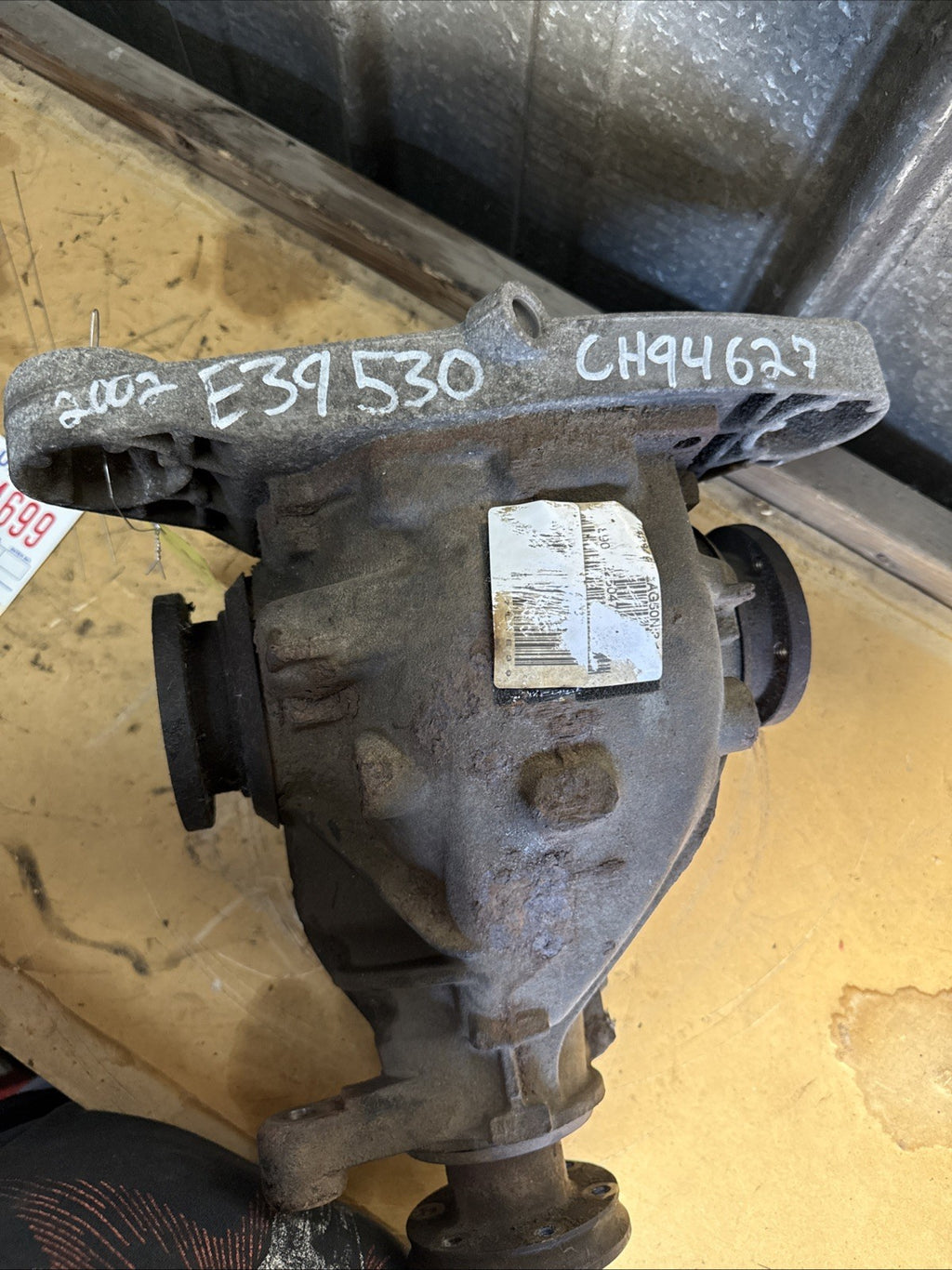 BMW REAR DIFFERENTIAL E39 530I SERIES FINAL DRIVE 3.46 33107529494 