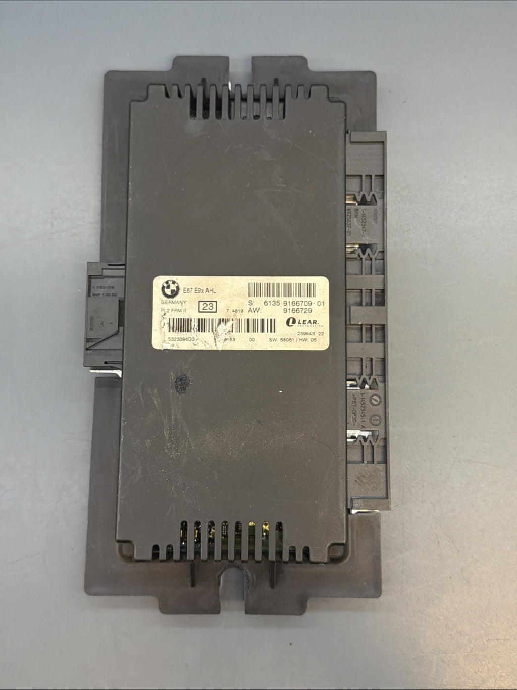 BMW 2006-2011 E90 E92 E93 3 SERIES FOOTWELL LIGHTING CONTROL MODULE OEM 9166709
