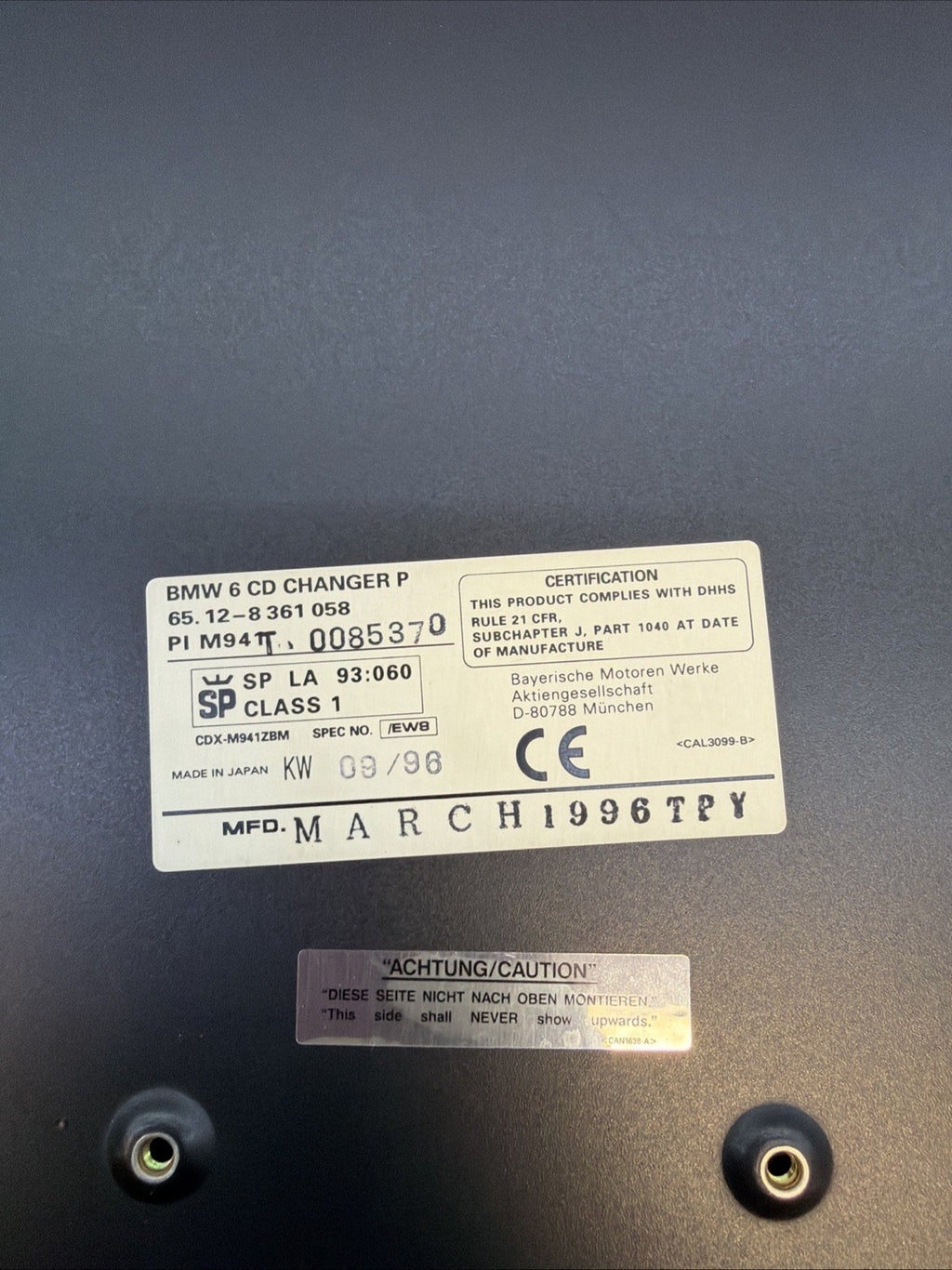 BMW 6 DISK CD Changer E38 740i OEM 65.12-8361058