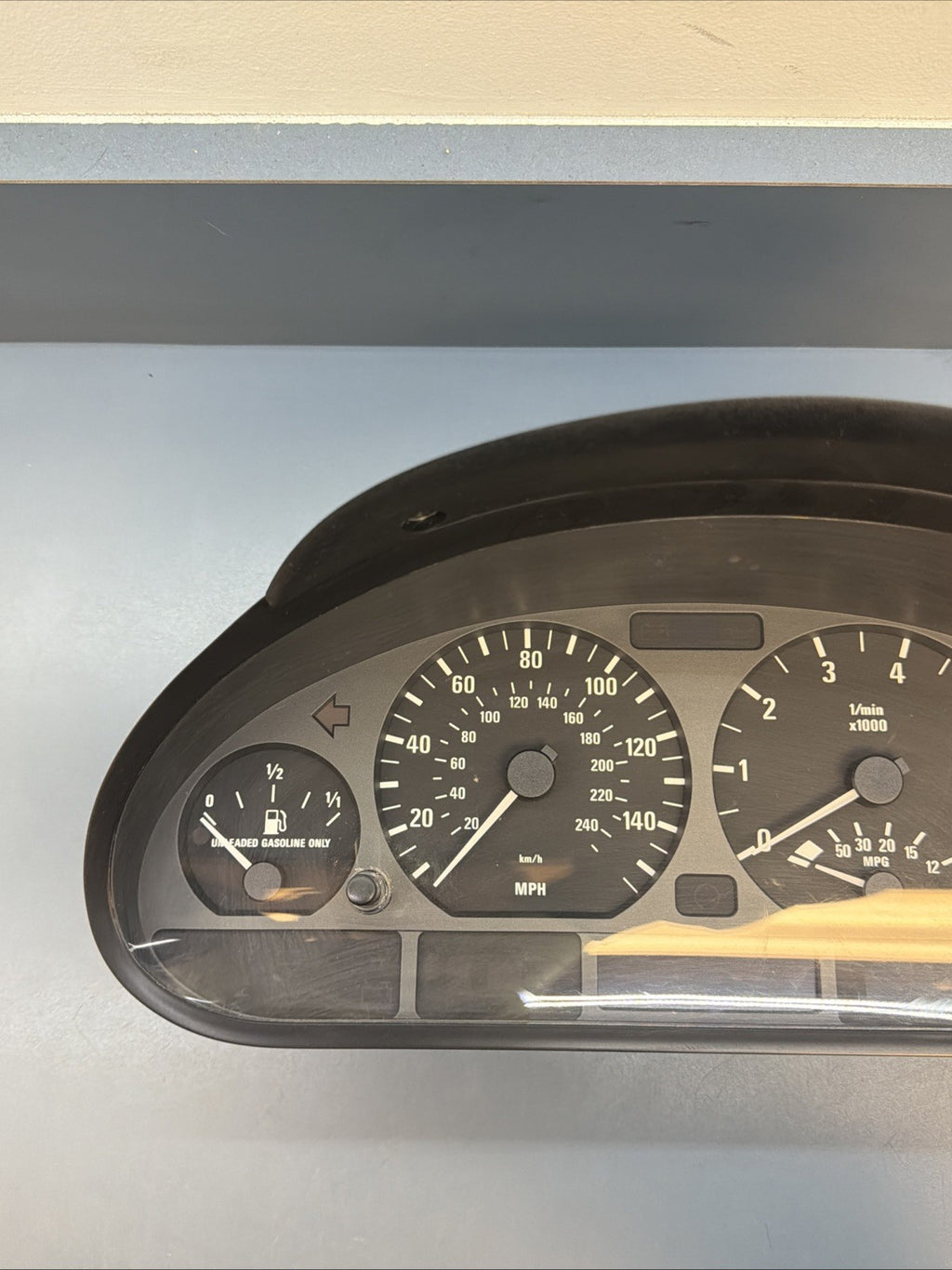 2001-2003 BMW 325i AT Speedometer Instrument Cluster MPH OEM 6910284 199K MILES