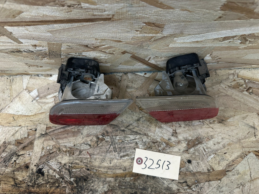 BMW 99-02 E46 PRE LCI INNER TRUNK TAIL LIGHT SET 1 OEM 1 AFTERMARKET 084441302