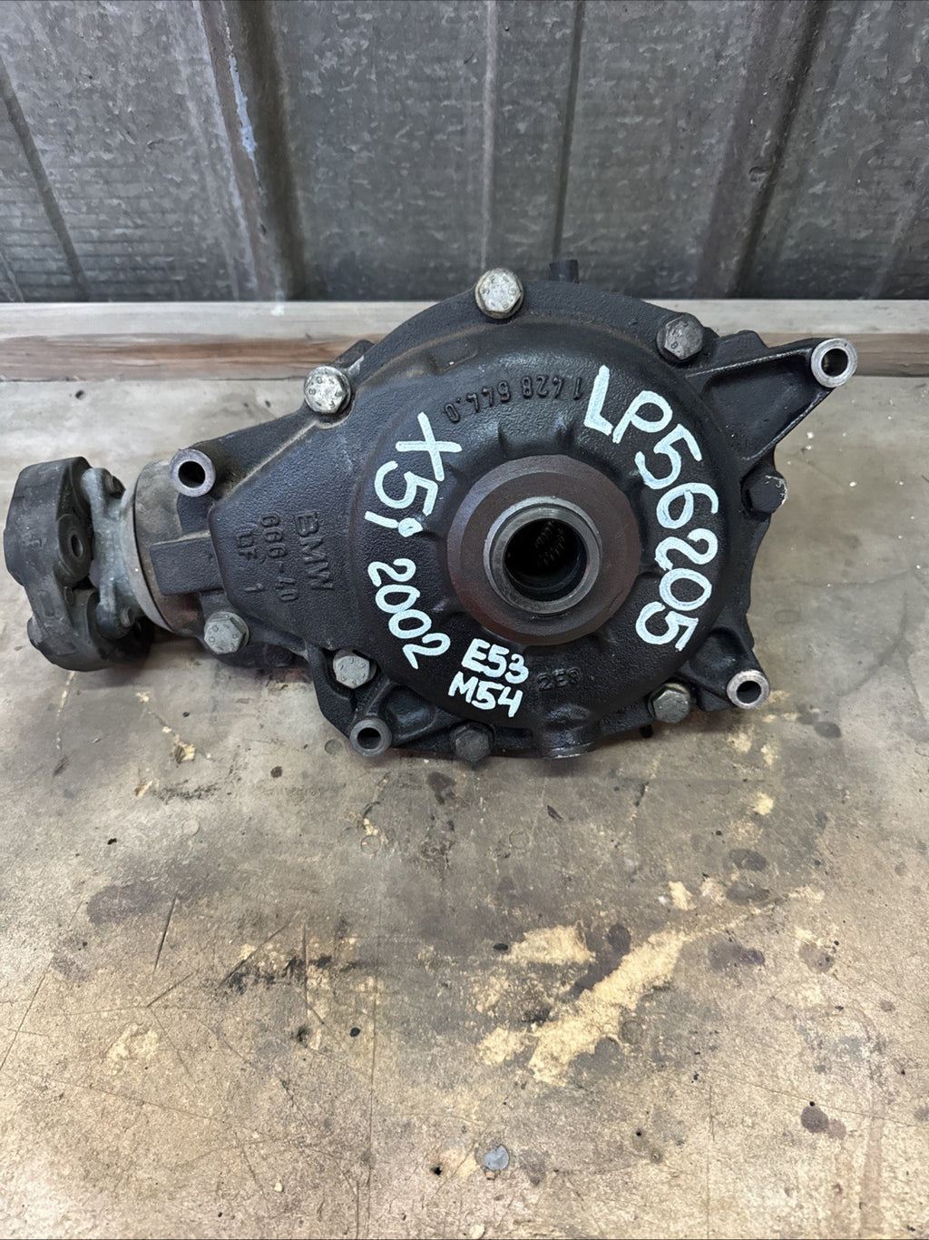 Front Differential CARRIER  X5i E53 AWD Diff OEM BMW 1428641