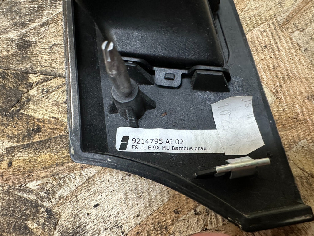 BMW 06-13 E90 BROKEN FRONT LEFT/DRIVER SIDE DASH AIR VENT BAMBUS OEM 9130459