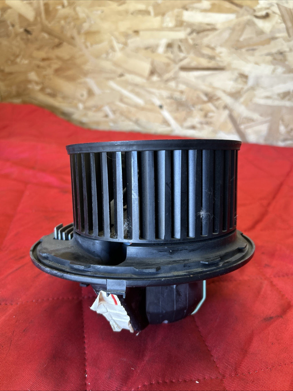 11-17 BMW X3 F25 AC Heater Blower Motor with Resistor OEM 9227670