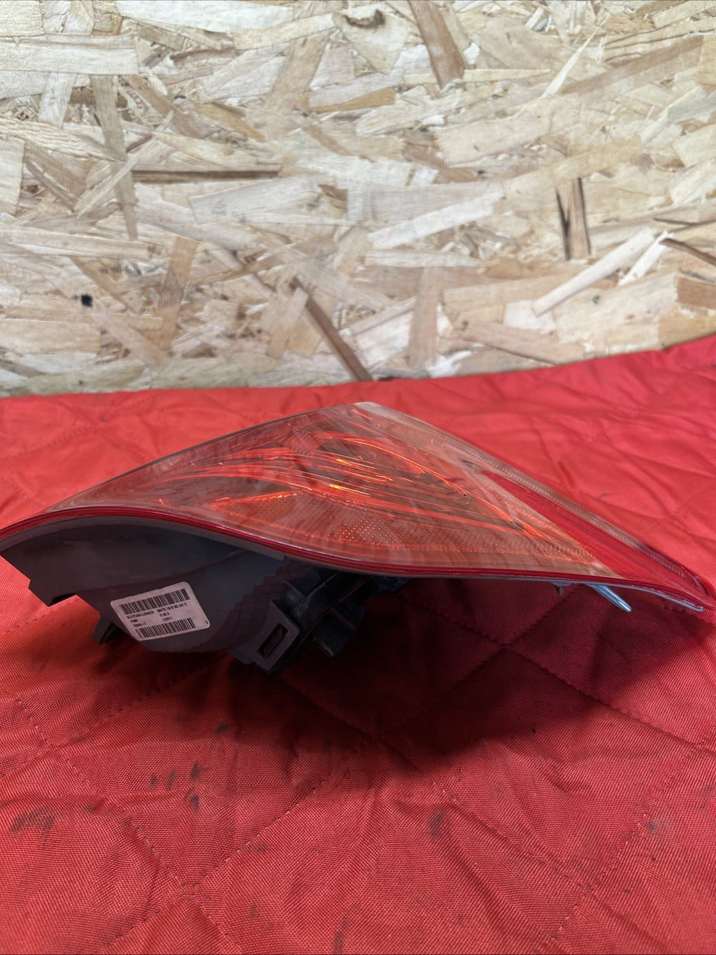 2011-2017 OEM BMW X3 F25 TAIL LIGHT OUTER RIGHT PASSENGER SIDE LAMP 7220240