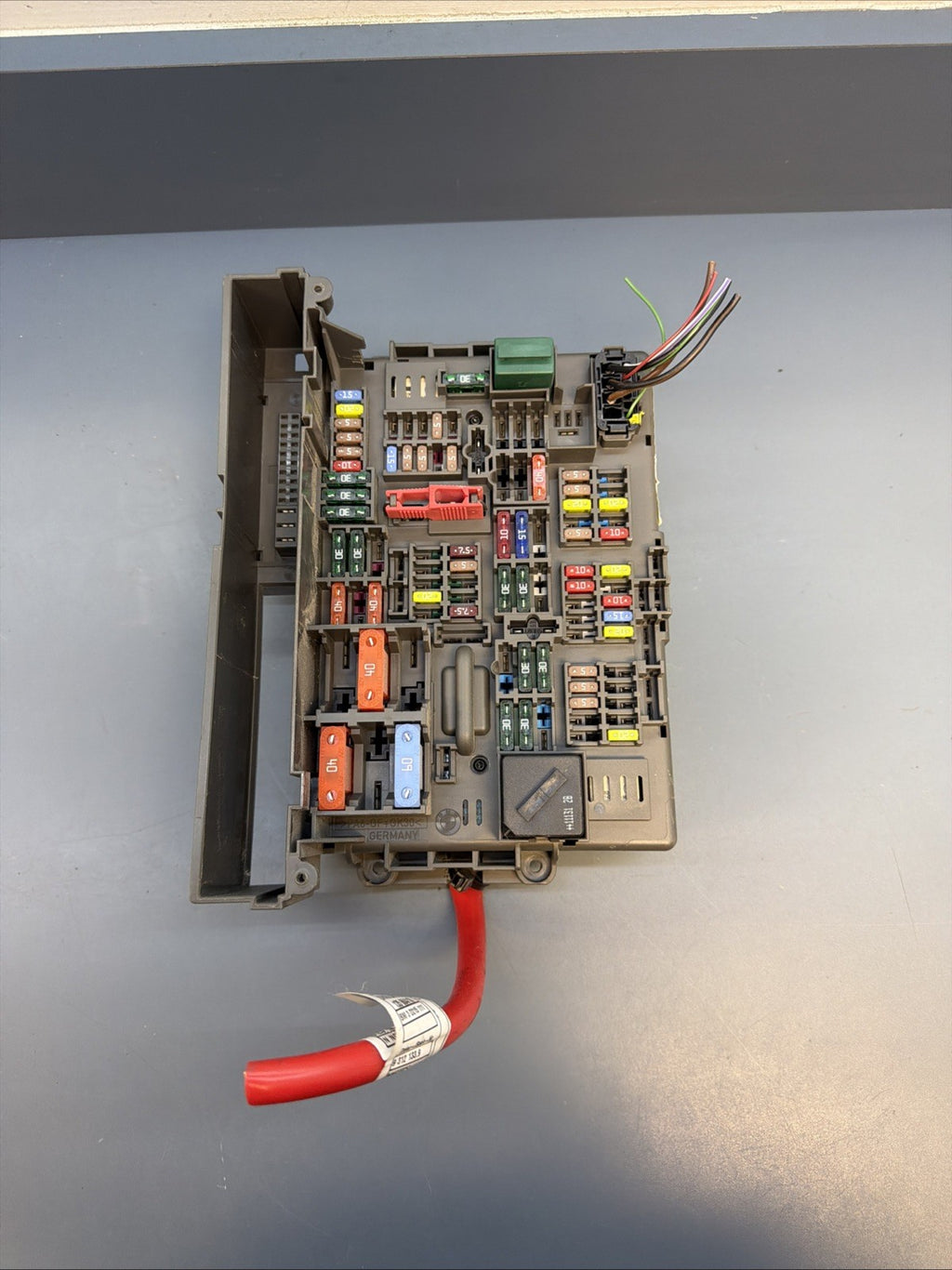 BMW 1 3 X1 Series E90 E91 E84 E87 Fuse Box Front Power Distribution 9119444