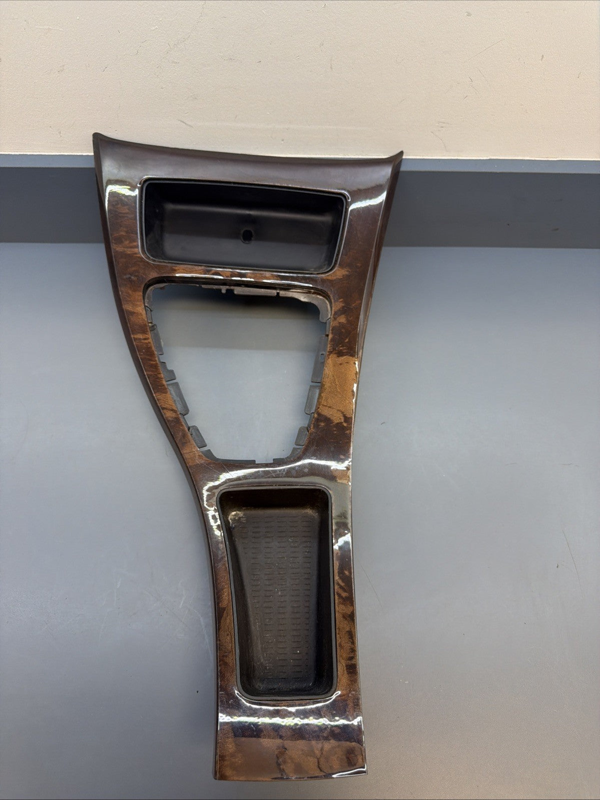 2006-2013 BMW E90 E92 E93 328i 335i Shifter Trim Surround Bezel Wood OEM 7118034