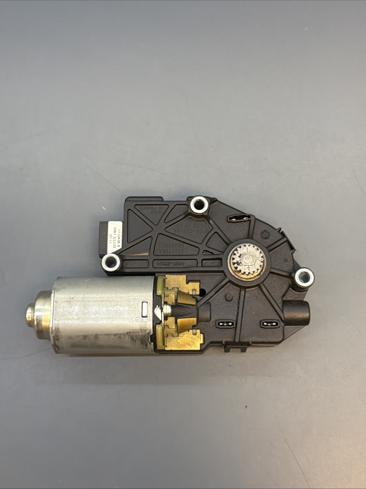 08-13 BMW E82 E90 E91 E92 SUNROOF MOTOR 67617193398 GENUINE OEM