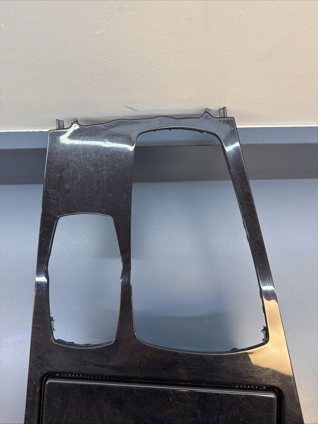 2009-2015 BMW 7 Series Center Console Shifter Surround Trim Bezel 9113863